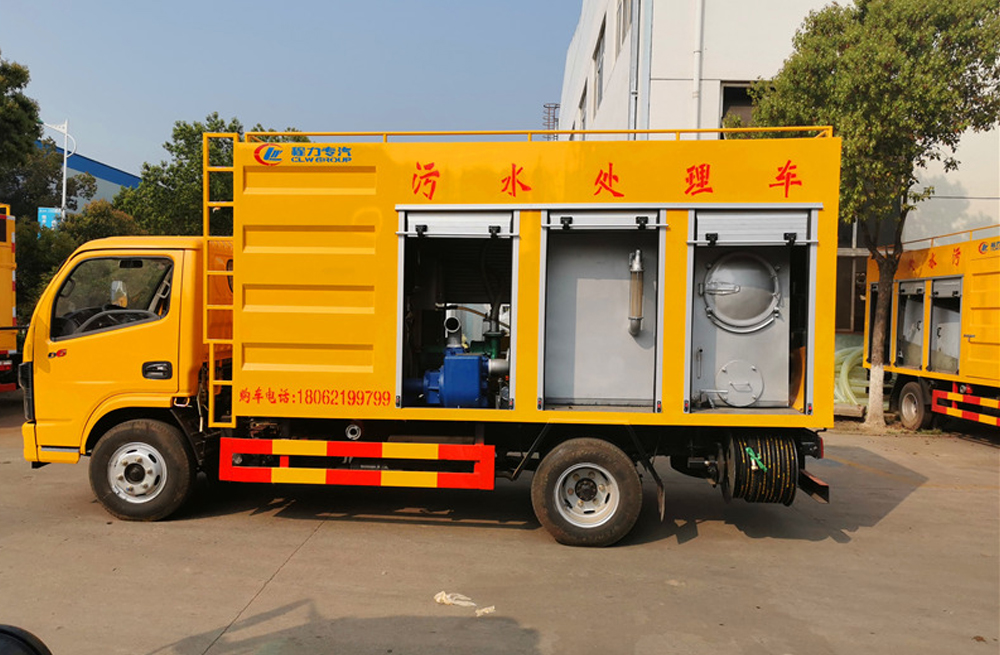 281三牌楼污水分离车